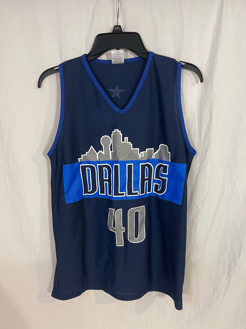 Dallas basketball jersey number 40